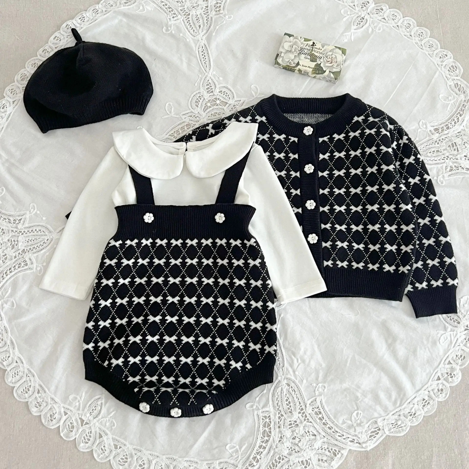 7058 Baby Clothing Set Autumn Knitted Girls Coat Cardigan Or Suspenders Climbing Clothes Sweater 241025