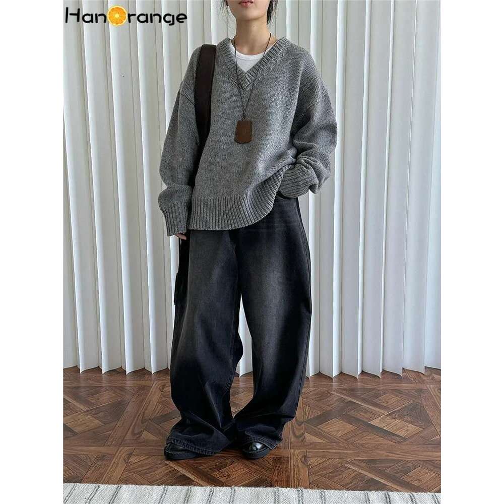 Hanorange 2024 Autumn Winter Simple Lazy Wool V-Neck Sweater Women Loose Silhouette Thick Pullover Top Grey/Navy Blue