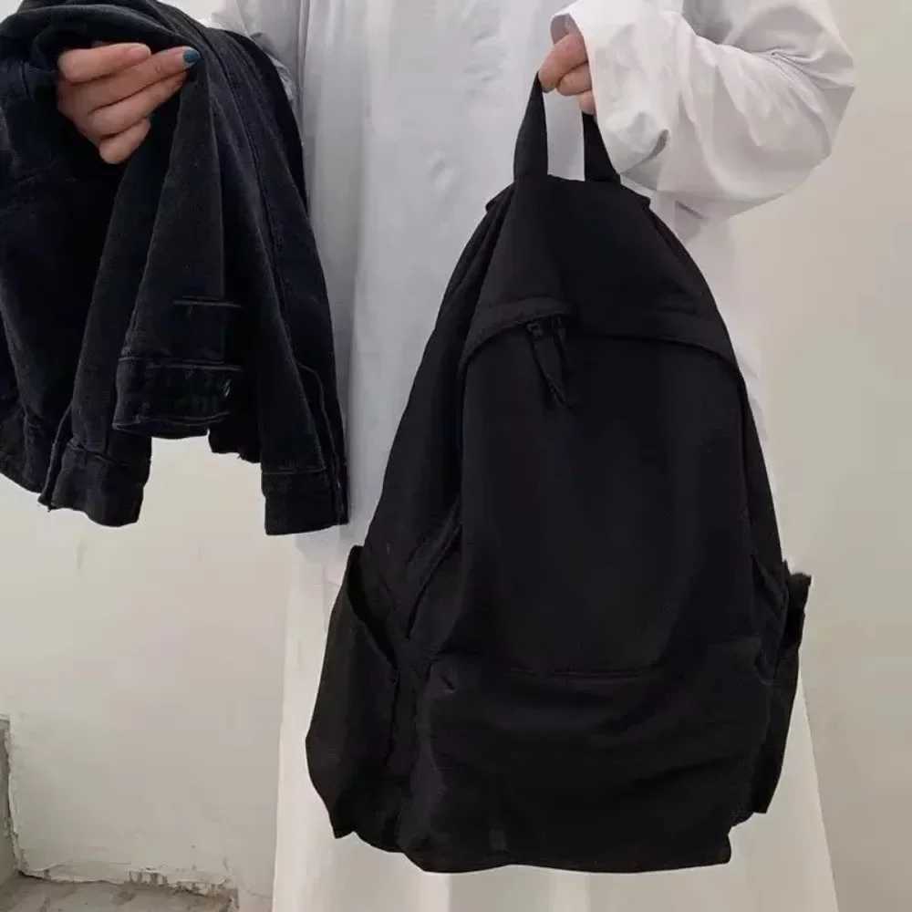 Backpacks Women Solid Black Large Capacity Backpack Trendy Harajuku Casual Zipper Waterproof Bag Students Japanese Style MochilaXJ241026