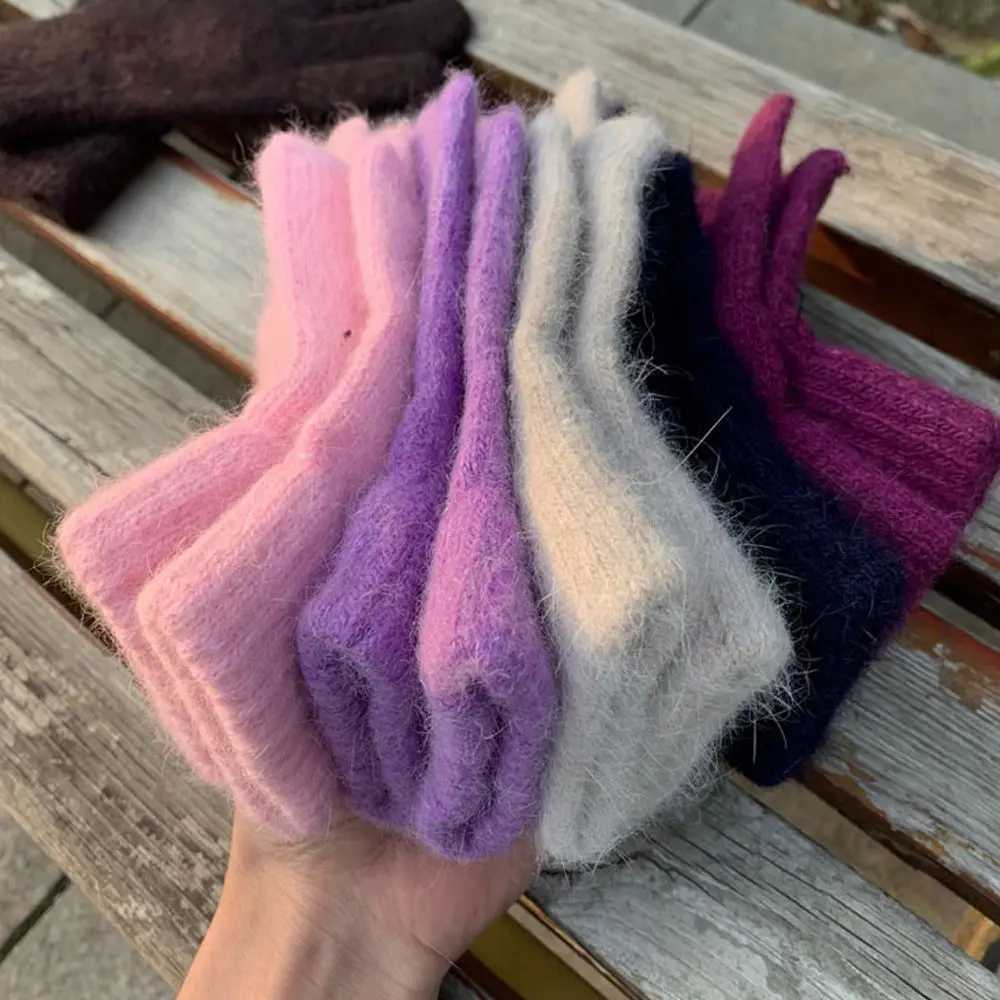 1 pair of winter warm knit full finger Gs mens elastic solid wool gloves thick outdoor cycling Gs W241026