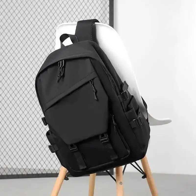 15 Inch Mens Backpack Large Capacity Waterproof Computer Backpack Simple School Bag TravelXJ241026