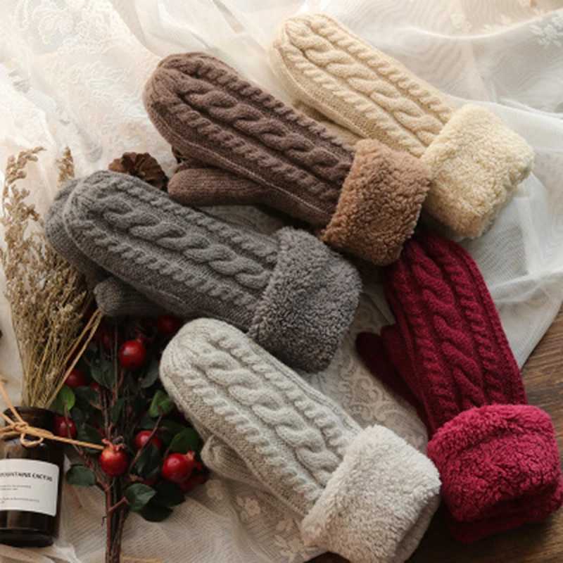 Fashionable Womens Twisted Flower Wool Knitted Gloves Neutral Double Thick Plus Velvet Full Finger Cashmere Warm Driving Gloves L45 W241026