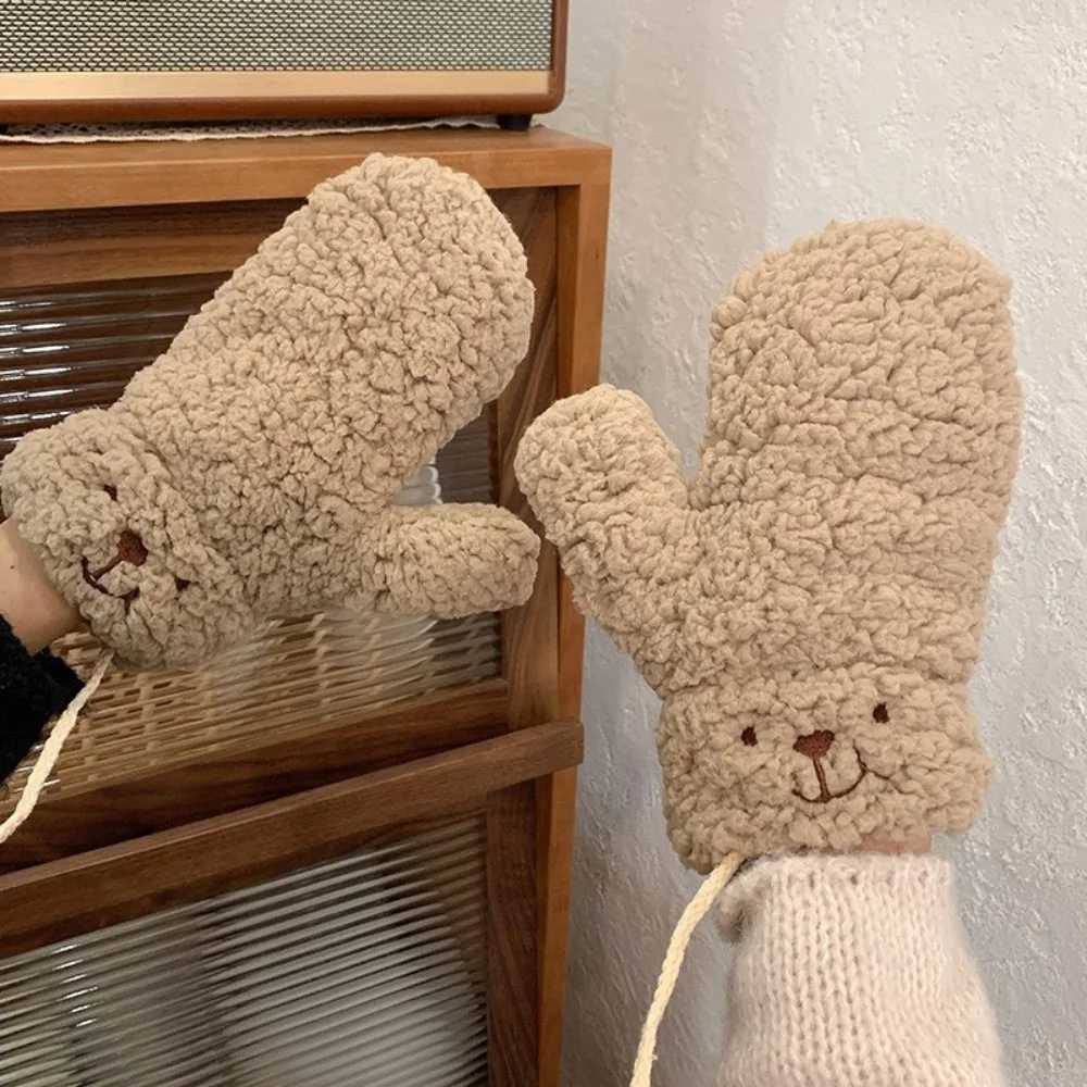 2024 Touchscreen Winter Gs Full Finger Waterproof Driving Gloves Warm Windproof Refrigerated Gs Women W241026