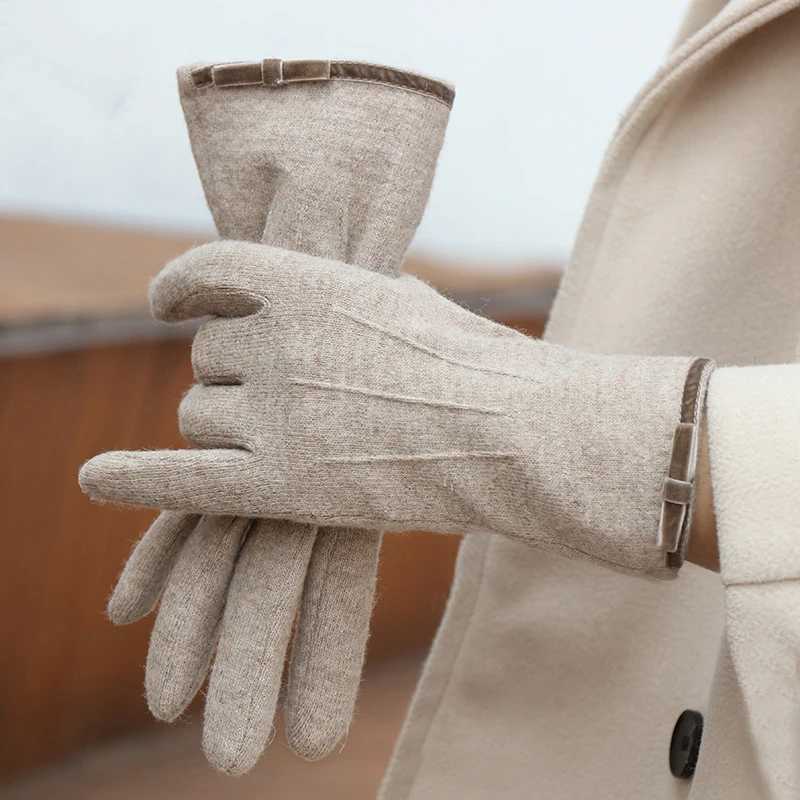 New Winter Womens Warm Touch Screen Elegant and Simple Cashmere Gs High Volume Elastic Thick and Soft W241026