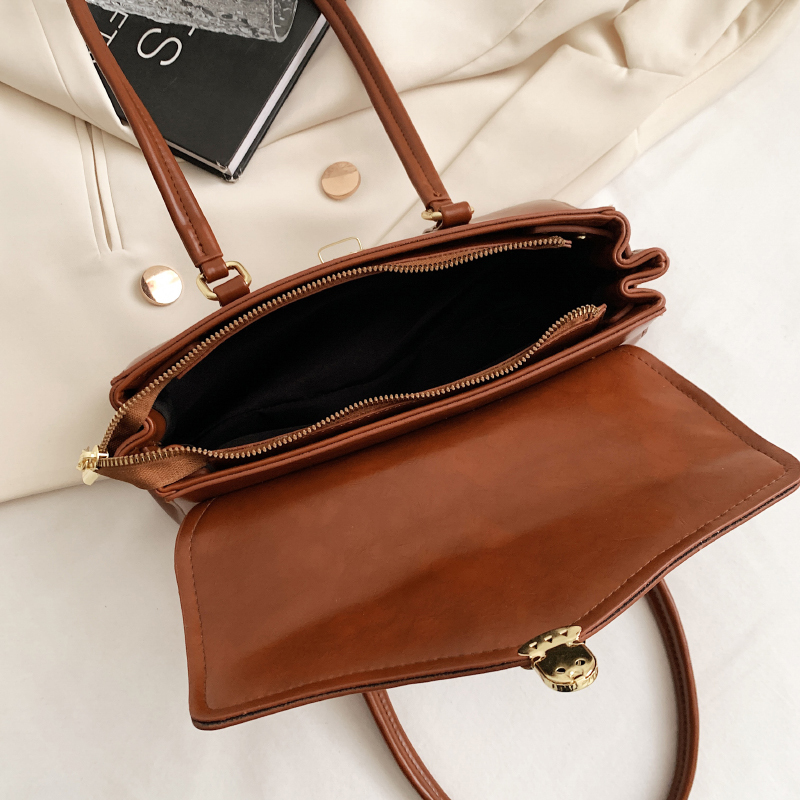 2024 Designer British Style Retro Single Shoulder Solid Color PU Leather Retro Women's Handbag Trendy Women's Commuter Bag Classic Fashion B
