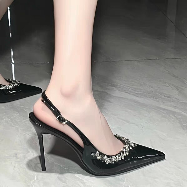 2025 Evening High Heels Designer Baotou Women's Sandals New Immortal Lacquer High Heels Pointed Water Carving French Single Shoes Black