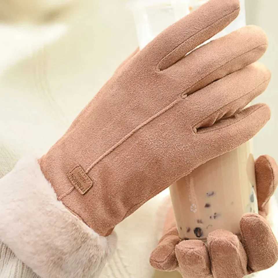 New Fashion Gs Autumn Cute Fur Warm Gloves Full Finger Gloves Women Outdoor Sports Women Gs Screen W241026