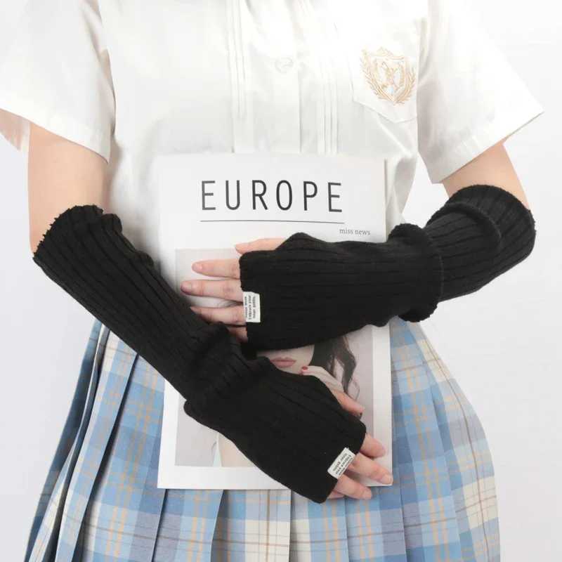 Womens Y2K Fashion Finger Gloves White Black Cosplay Anime Gs Winter Arm Warmth Gothic Harajuku Knitted Gloves Arm Sleeves W241026
