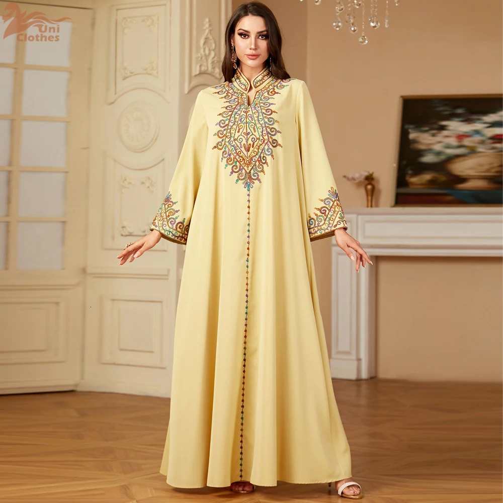 Uni Embroidered V-neck Long Dress Dubai Arab Abaya Muslim Women Loose Morocco Saudi Arabia Ethnic Jalabia Fashion Robe 241025