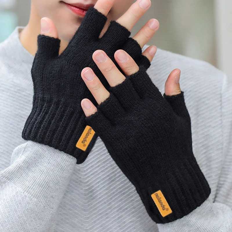 Fashionable winter autumn knitted GS warm plush finger GS men and women outdoor sports touch screen GS W241026