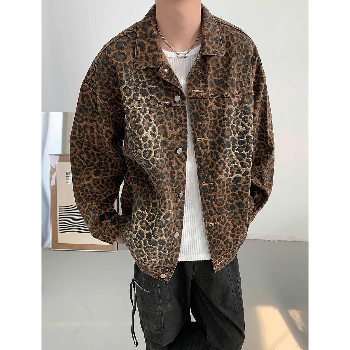 Hip Hop Mens Vintage Leopard Print Denim Jackets 2024 Autumn Fashion Lapel Collar Zipper Jacket Coat Holiday Streetwear 241025