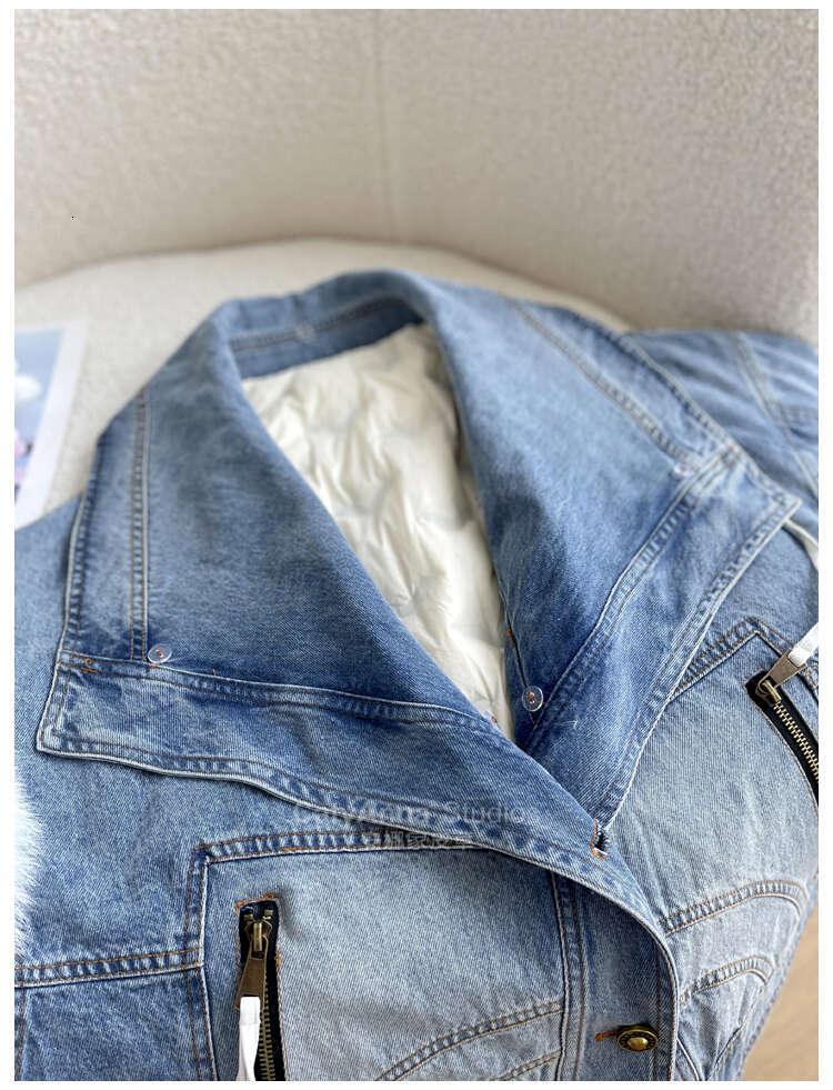 European 2024 Winter New Fox Big Fur Collar Denim Short Casual White Goose Down Warm Jacket Women Parka