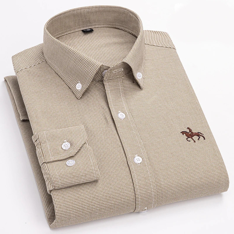 100 Cotton Oxford Shirt For Mens Long Sleeve Solid Casual Business RegularFit Formal Dress Shirts Social Blouse Male Clothes 241025