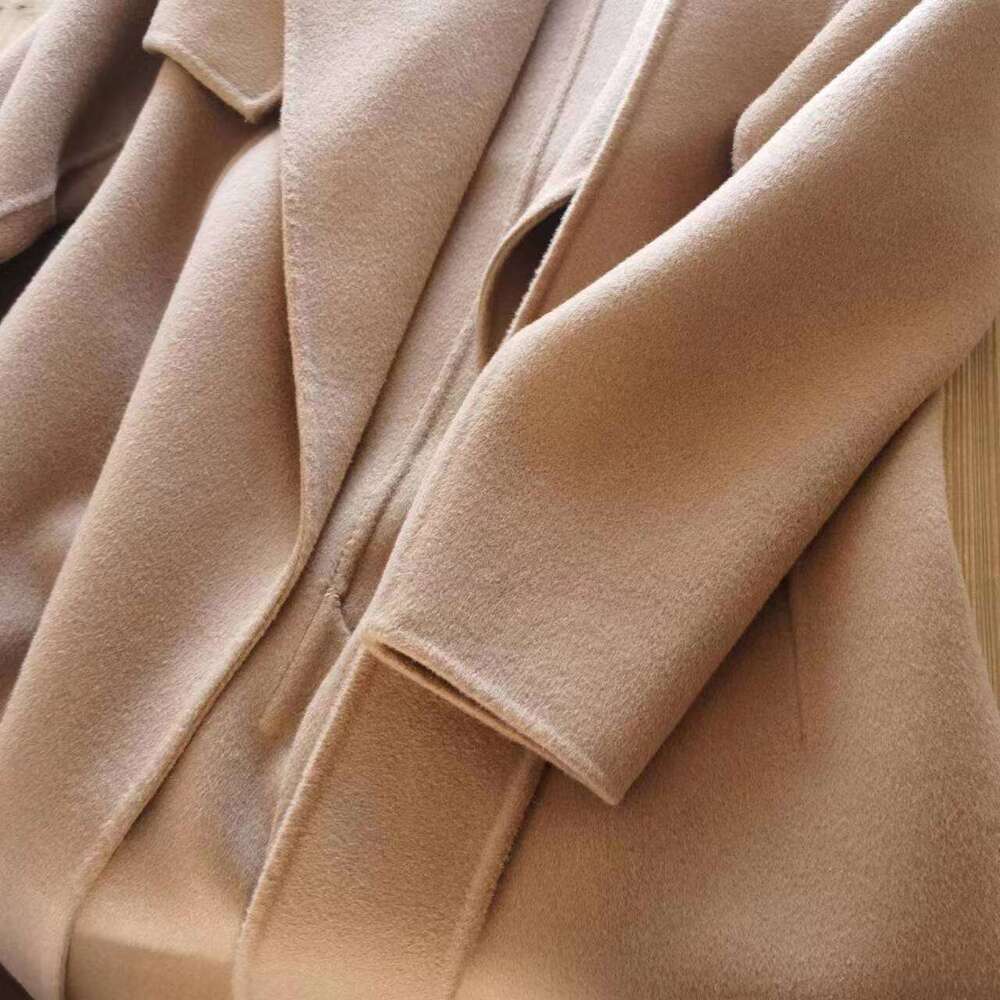 2024 Korean High-End Women's Cashmere Coat, Classic And Versatile Camel Colored Coat Women
