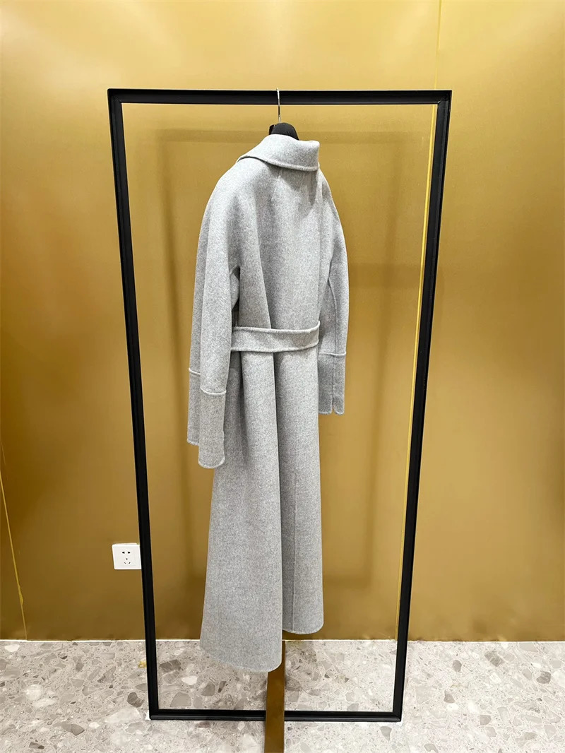 Elisa 100 Wool Coat Womens Medium Long Classic 241025