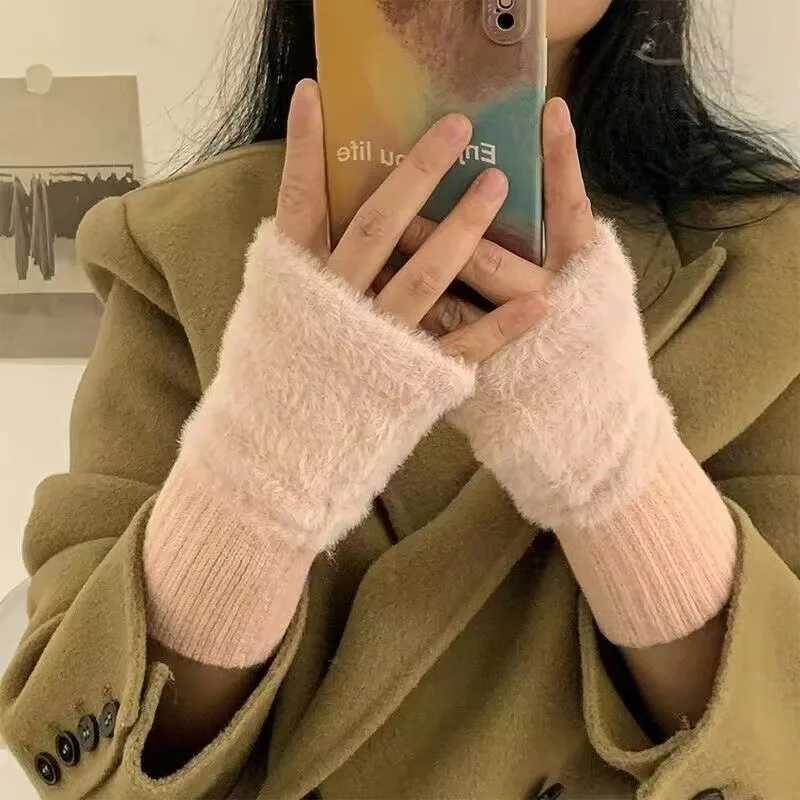 Soft Plush Half Finger Gs Womens Winter Warm Elastic Fur Gloves Solid Color Arm Cover Finger Gs Hand Warmer W241026