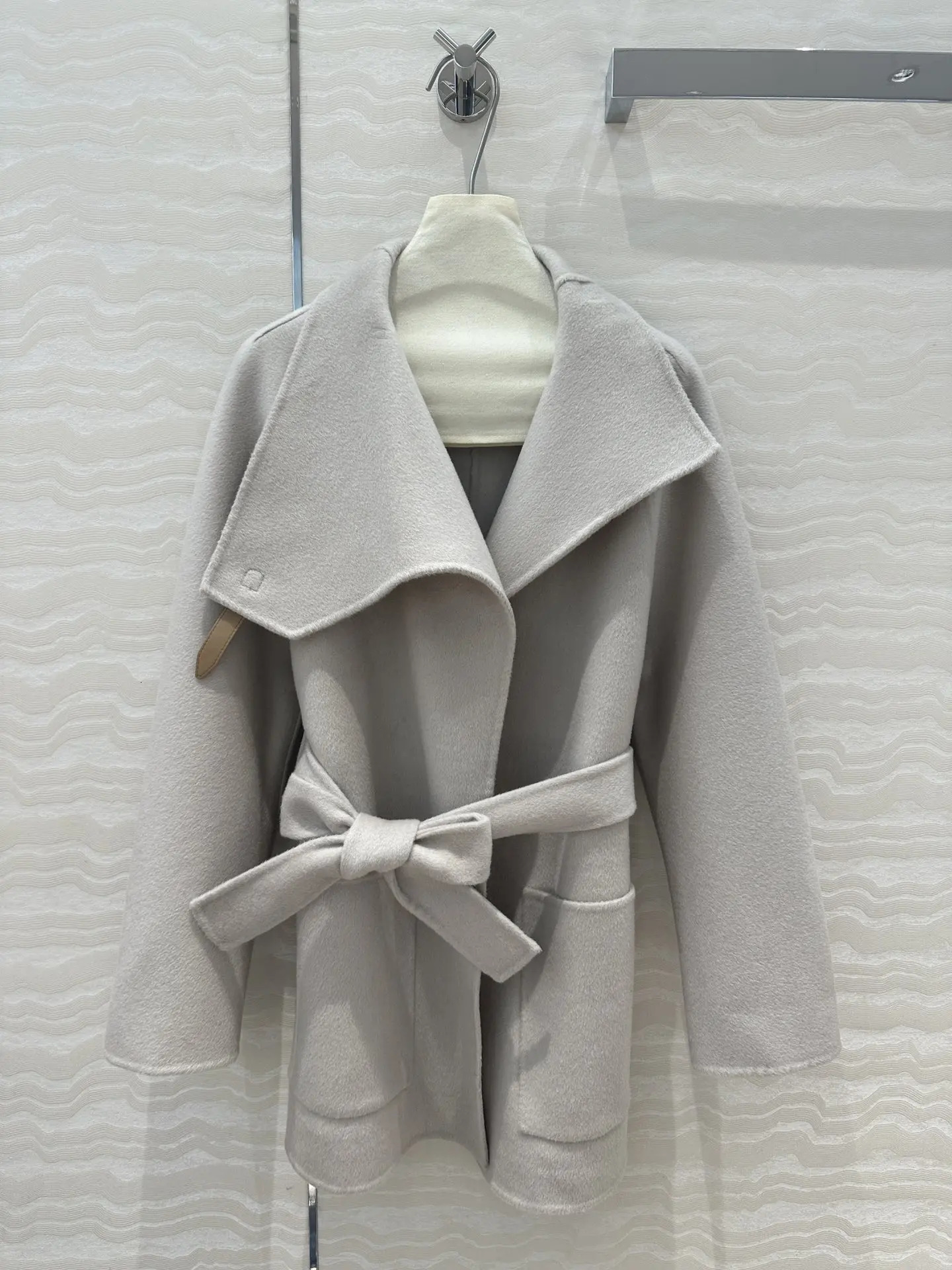 Wool Blend Autumn Winter Solid Cashmere Turndown Collar Sashes Midlength Coat Trendy Basics Slim Female Clothes 241025