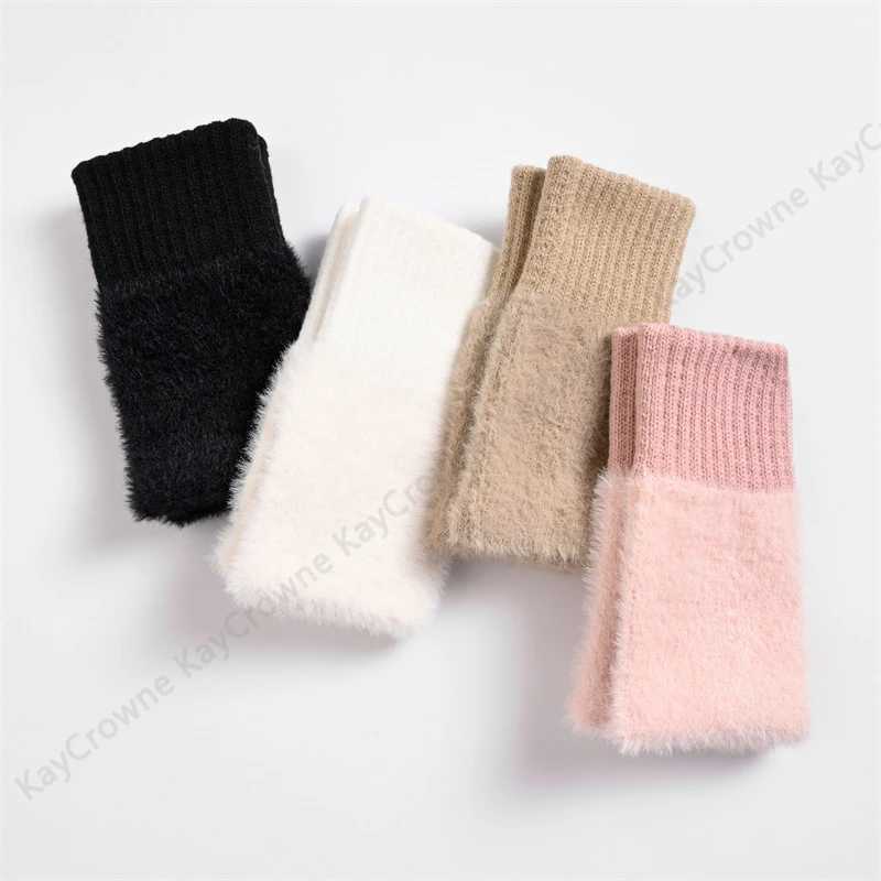 Mink wool soft winter half finger Gs womens warm luxury pure white plush knitted fingers Gs wrist writing gloves W241026
