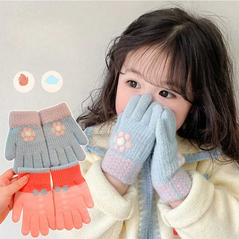 2023 New Girl Winter Knitted Bow Printed Plush Soft Five Finger Gs Childrens Outdoor Warmth Gs Childrens Colors Gs W241026