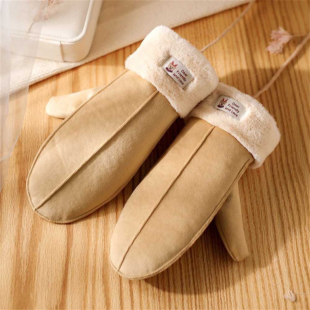 Womens suede plush hanging collar Gs winter warmth Gs outdoor skiing refrigeration student gloves Christmas gift W241026
