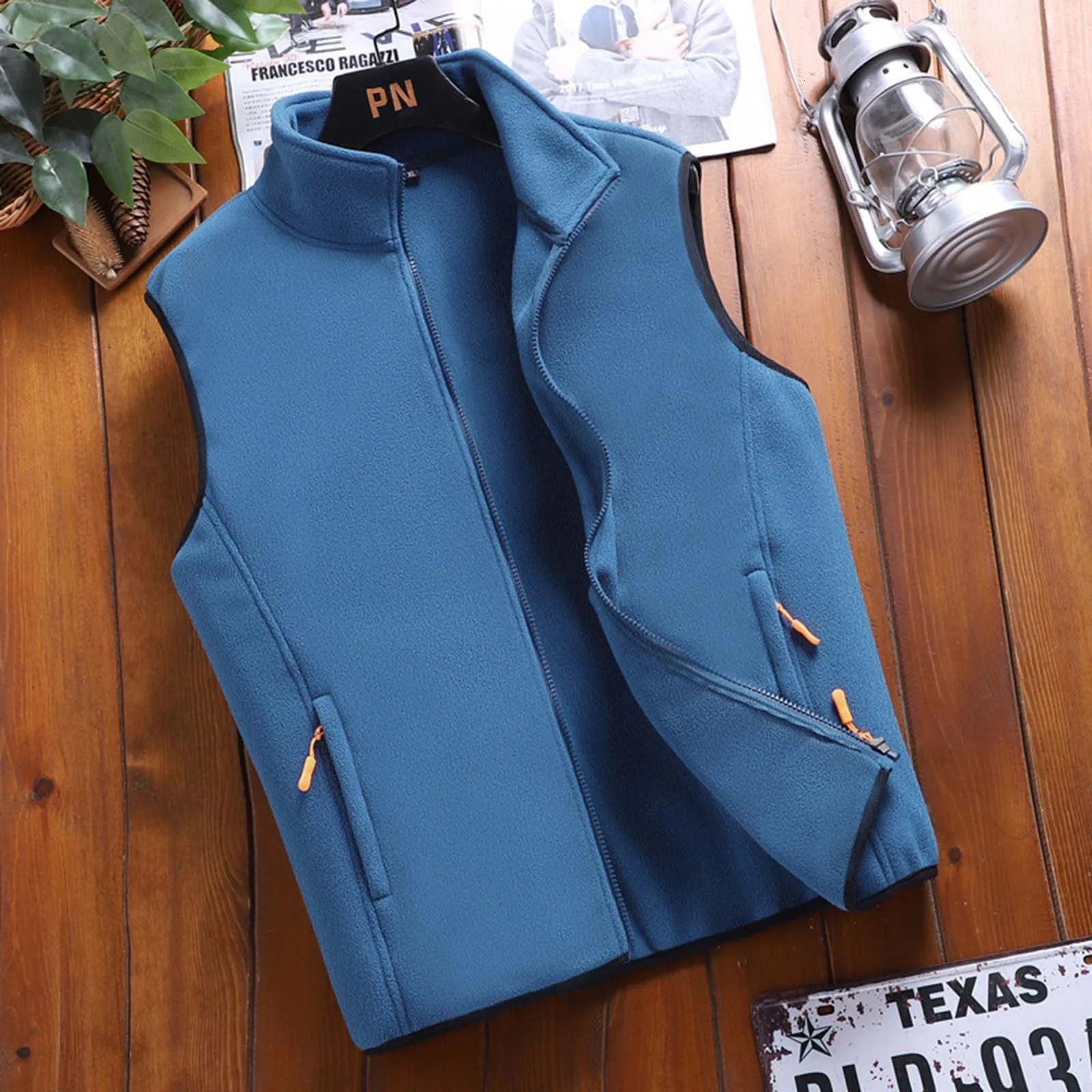 2024 Fishing Hiking Couple Warm Vest Coat Male Solid Color Stand Collar Polar Fleece Autumn Men Casual Jacket 241025