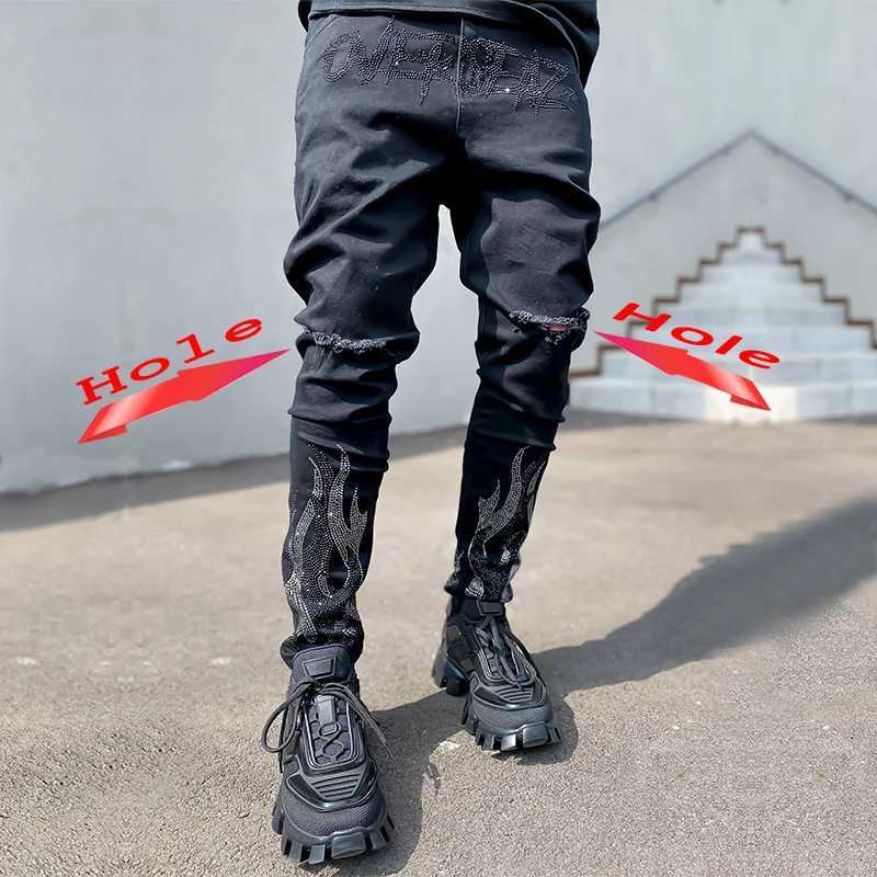 2021 mens jeans torn skinny hole cyclist Trouser stretch ultra-thin denim pencil pants Strt punk black hot jeans X241026