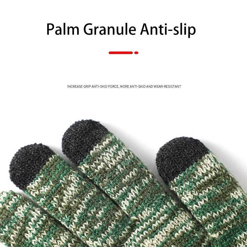 Large size mens knitted Gs anti slip autumn and winter velvet thermal printing touch screen soft and warm mens elastic driving G W241026