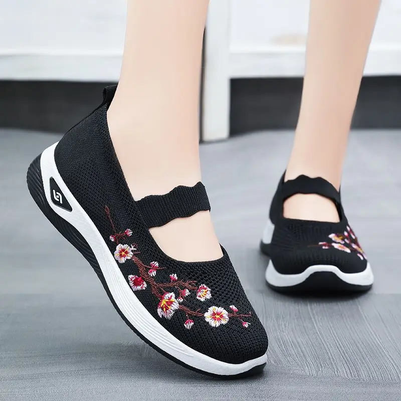 Summer Womens Shallow Loafers Breathable Mary Jeans Flower Sports Shoes Womens Platform Running Cotton Slippers 241024