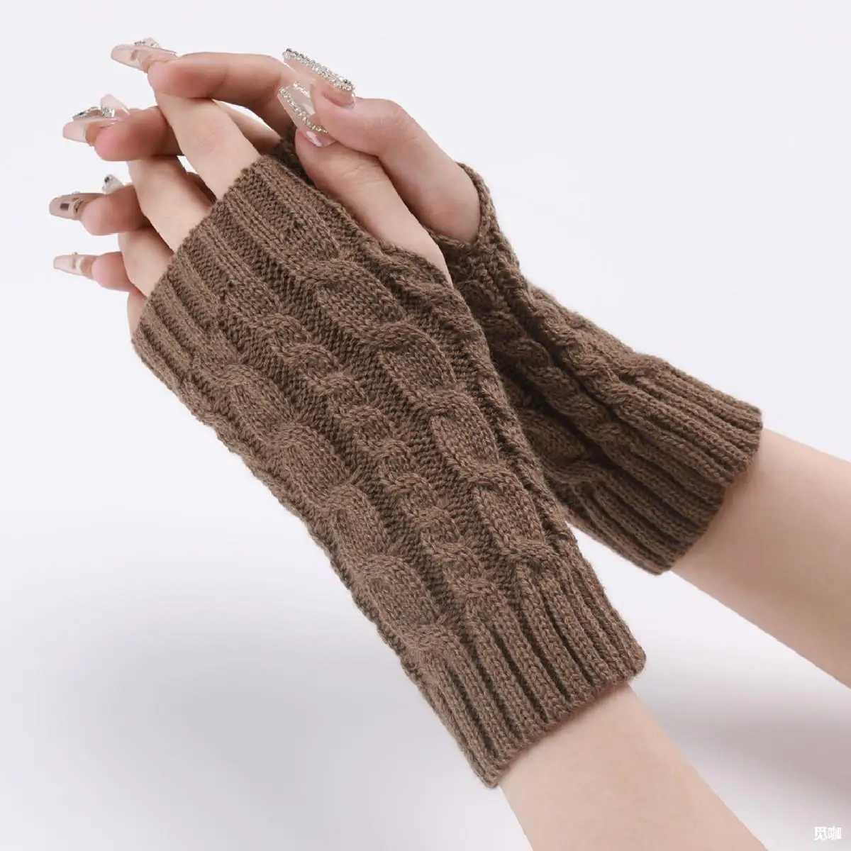 Womens long finger Gs winter knitted warm arm sleeves thin casual soft finger unisex style Gs W241026