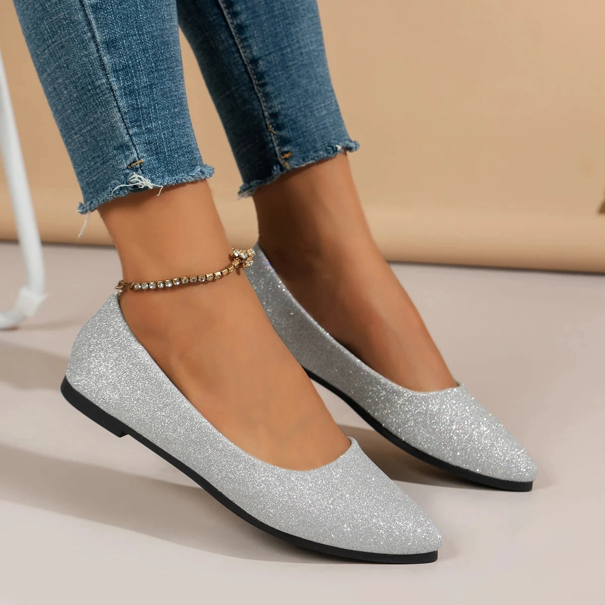 ly arrived 2024 womens Pointed Toe beautiful and fashionable summer shoes flat ballet dancers comfortable casual womens shoes 241024