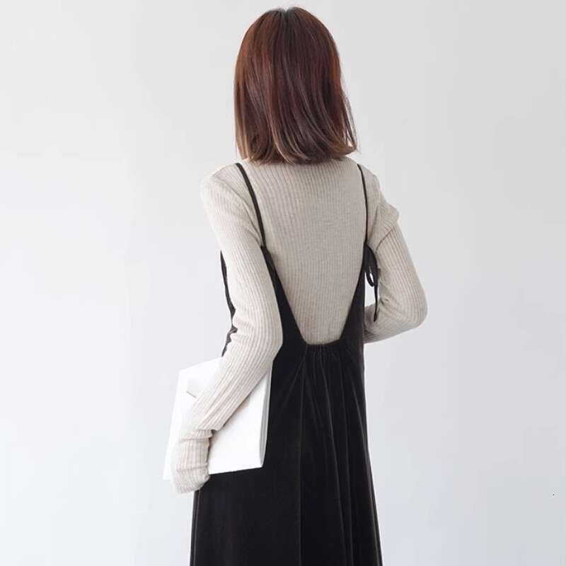 Suspended Veet Dress For Women 2023 Autumn/Winter New Design Sense Large V-Neck Elegant And Unique Slim Fit Mid Length Small B