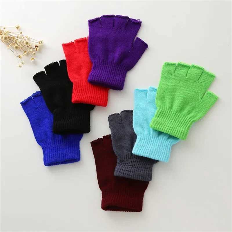 1 pair of unisex black half finger Gs womens and mens wool knitted wrist cotton winter warm work gloves W241026