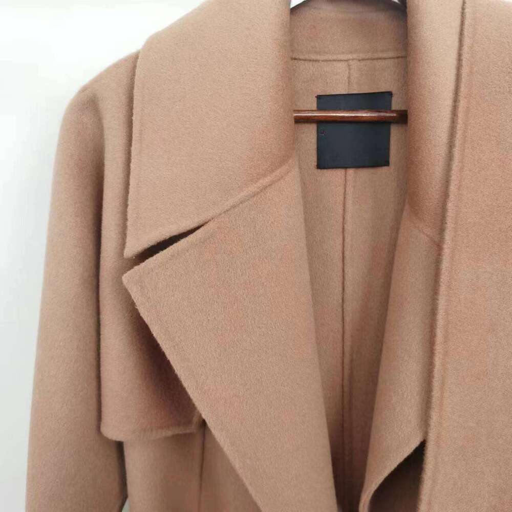 2024 Korean High-End Women's Cashmere Coat, Classic And Versatile Camel Colored Coat Women