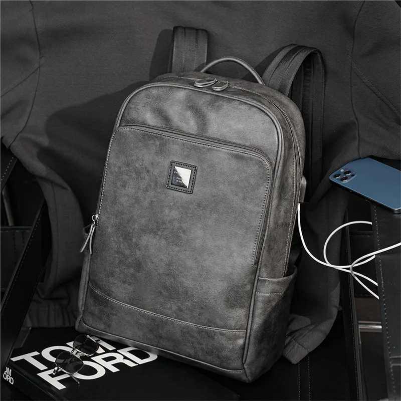 2023 New Natural Cowskin Genuine Leather Mens Backpack Fashion Large Capacity Shoolbag For Boy Leather Laptop Backpack BagXJ241026