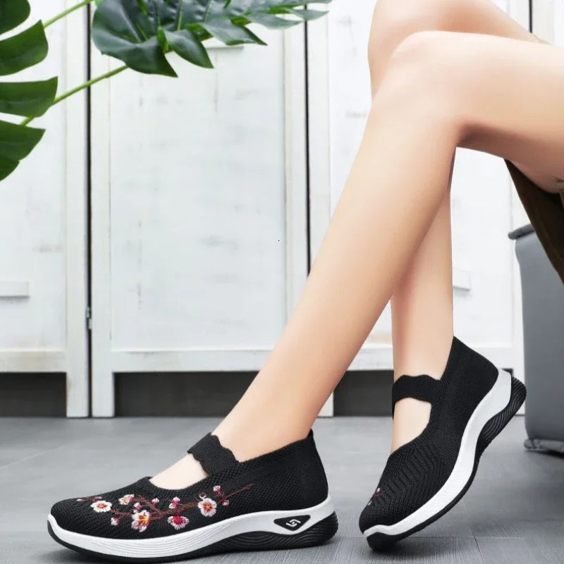 Womens Shallow Flat Shoes Breathable Womens Platform Running High Quality Round Flat Shoes Womens Fashion 241024