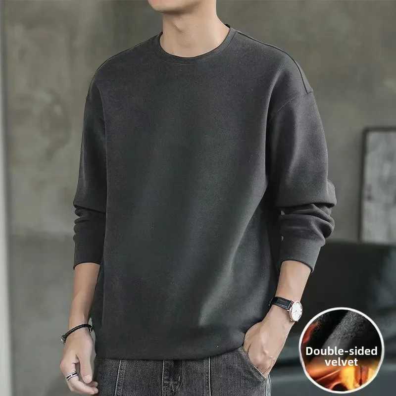 Mens autumn and winter new round neck loose top with warm bottom lining W241026