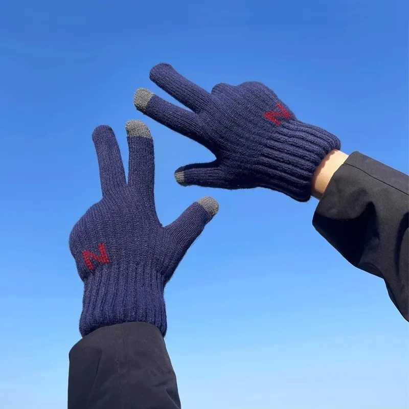 Winter thick plush knitted Gs touch screen driving Gs outdoor cold insulation Gs W241026