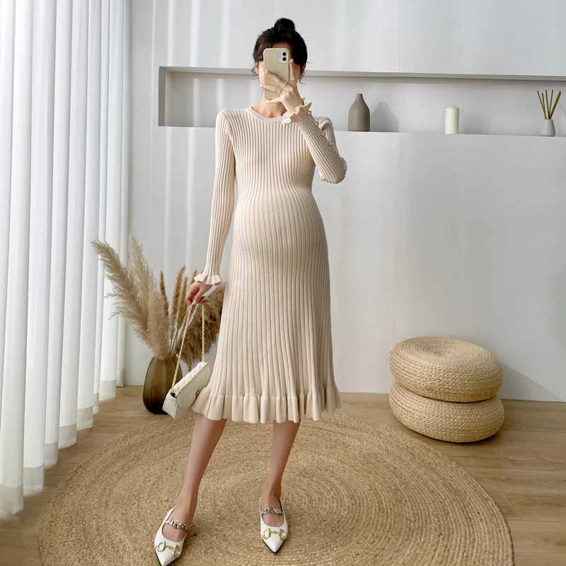 2305# autumn and winter knitted long sweater for pregnant women fashionable and elegant A-line slim fit pregnant womens dress W241026