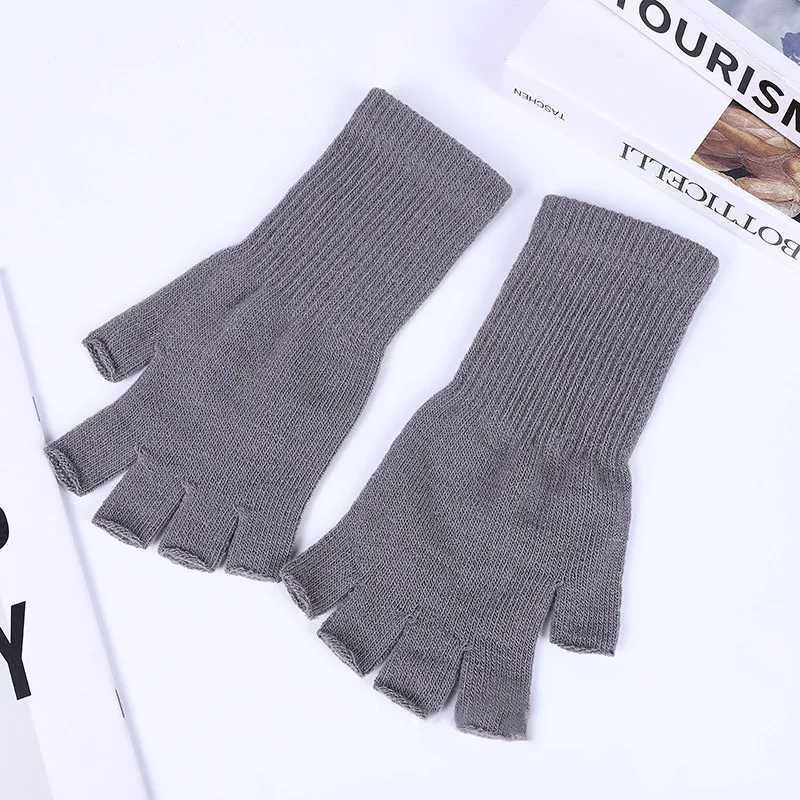Womens winter half finger Gs warm soft wool knitted gloves elegant wrist hand half finger elastic short Gs goggles W241026