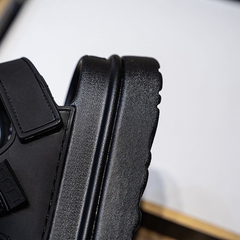 Women Designer Sandals Platform Velcro sandals Goldenglow Fashion Slippers Summer Flat Sandals EVA Beach Slides Dad Golden Glow Mules Waterproof Comfort shoes