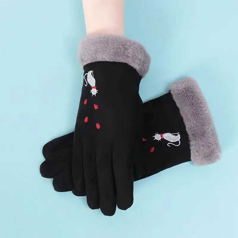 New winter women keep warm touch screen Gs driven bicycle fashionable and elegant cat embroidery cute thick suede leather W241026