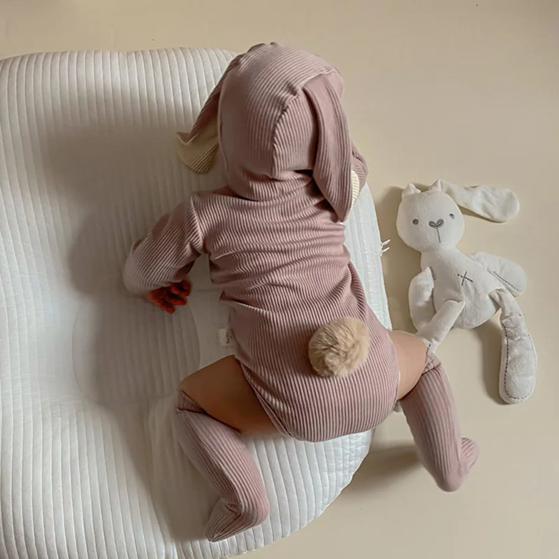 2024 Cute Baby Rabbit Romper Sets Ear Hat Bodysuit Socks Solid Cotton Infant Girls Jumpsuits Korean Toddler Boys Outfits Clothes 241025
