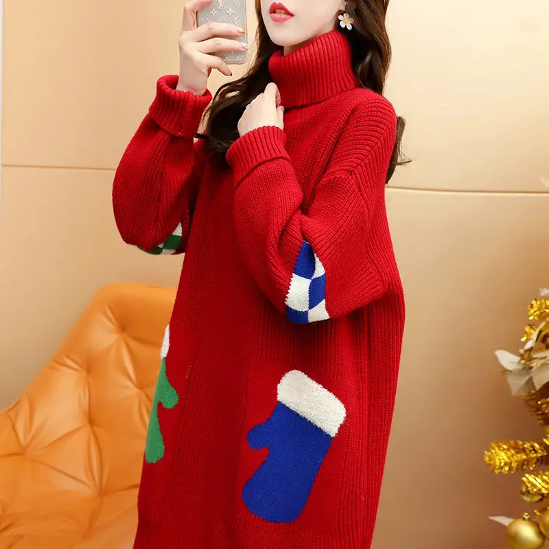 Autumn and winter casual Korean turtle collar long sleeved floral womens clothing fully matched Christmas knitted medium length womens top 241025