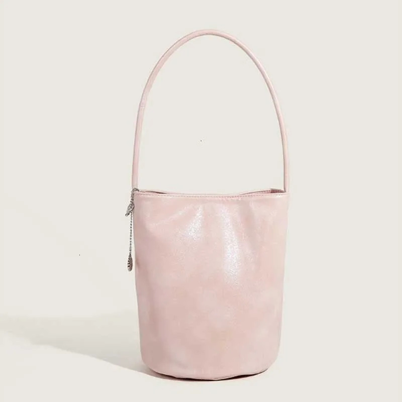 Korean Ins shoulder bag for women fashion handbag commuting handbag 241025