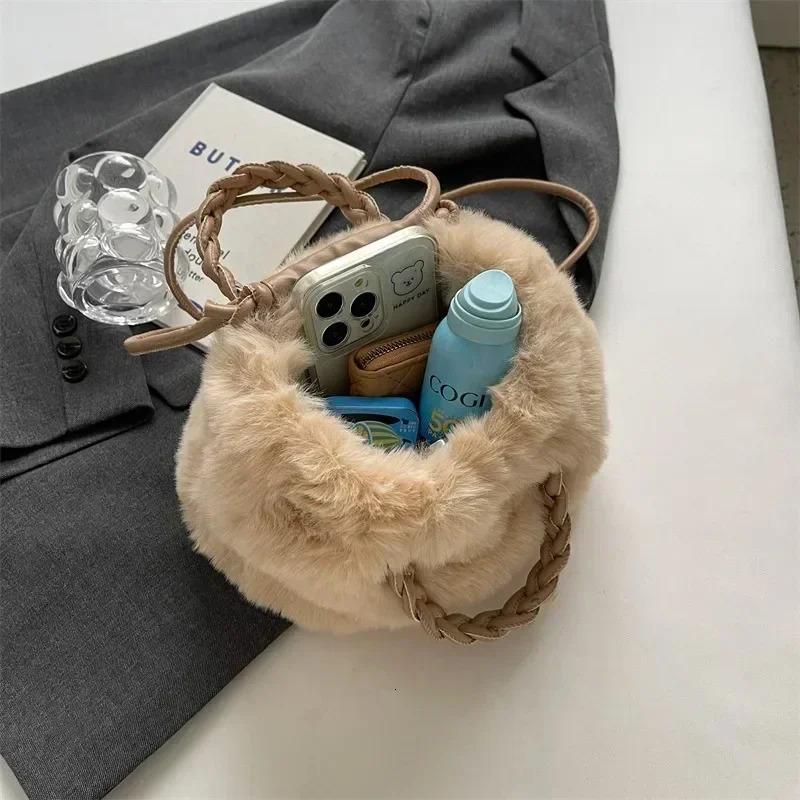 Bucket Sewing Thread Shoulder Bag Internal Company Large Capacity Selling Womens Zipper Womens Handbag 241025