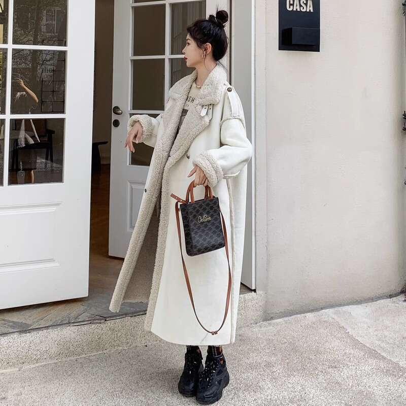 White Integrated Lamb Fur For Women's 2023 Winter New High-End Sense Standing Collar Thickened Woolen Coat