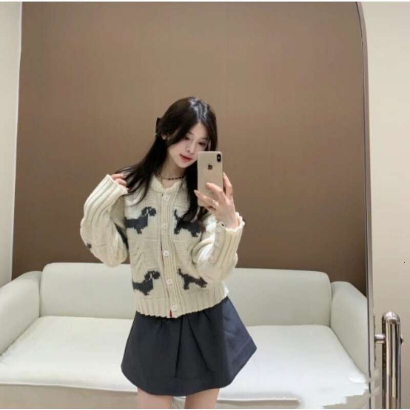 2024 Autumn/Winter Sweater Women New Dog Inlaid Wool Coat Fashion Designer Knitted Cardigan For Women
