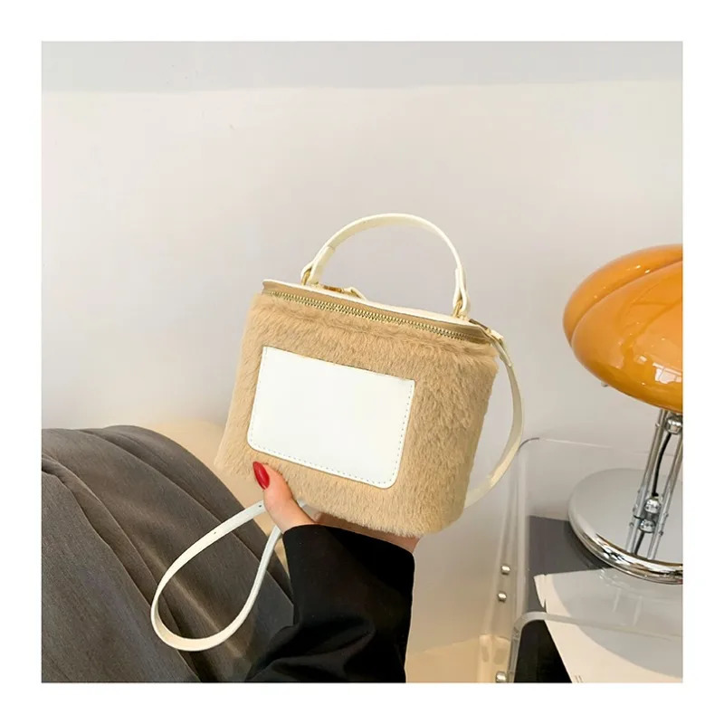 Winter autumn and winter high-end single shoulder small womens bag color blocking plush handbag horizontal bucket bag 241025