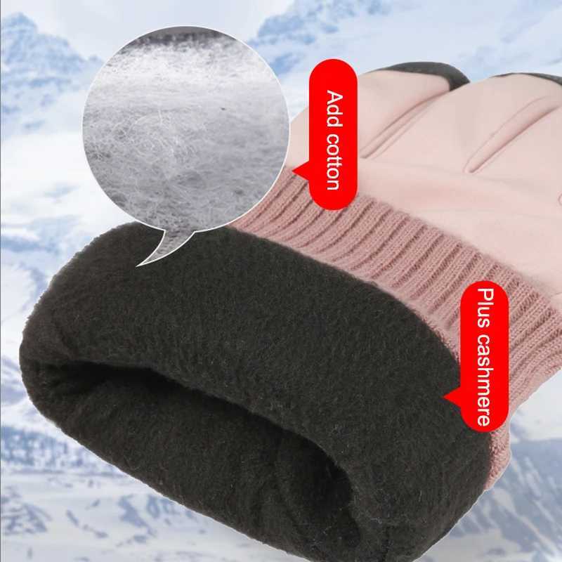 Waterproof winter mens and womens warmth Gs skiing Gs snowboarding Gs motorcycle riding winter touch screen Gs W241026
