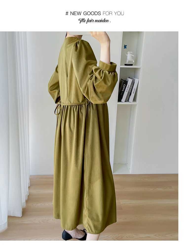 2024 Autumn/Winter Pregnant Corduroy Dress with Long Lantern Sleeves and V-neck Elegant Pregnant Dress Party Dress W241026